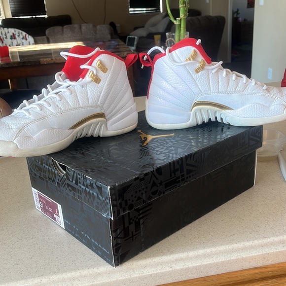 Chinese New Year Retro Jordan 12s size 5.5Y/7womens - Picture 7 of 9